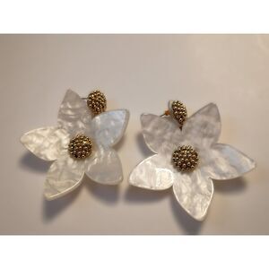 Sugarfix Elegant Floral Faux Mother of Pearl Gold Accents Flower Dangle Earrings